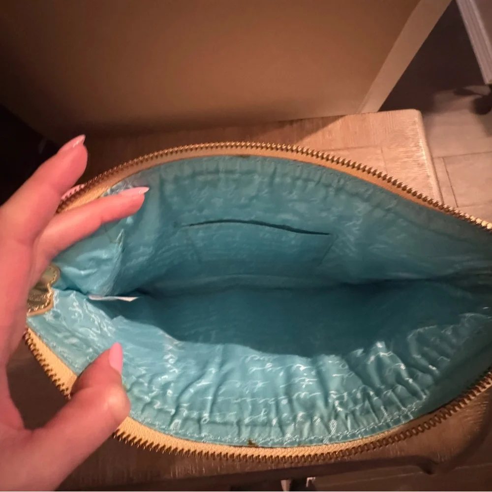 Lilly Pulitzer Gold and Tan Woven Clutch - Picture 6 of 7